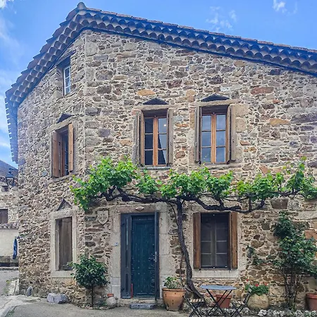 Сasa de vacaciones Stunning In Cessenon Sur Orb