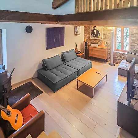 Сasa de vacaciones Stunning In Cessenon Sur Orb